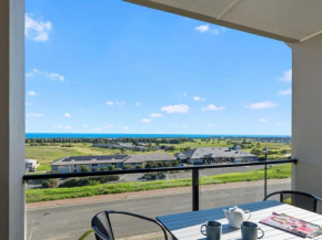 Ticky's Dream - 18 Turnberry Drive, Normanville
